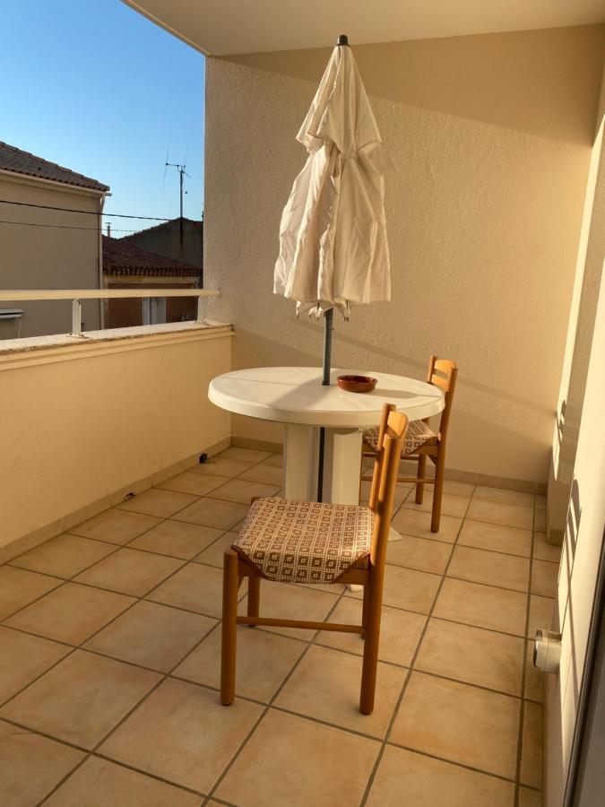 Appartement Lumineux Avec Place De Parking Privative Beziers Luaran gambar